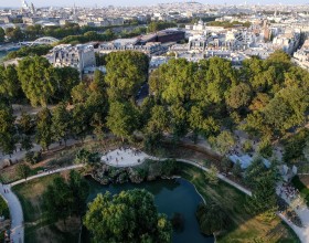 Vistas a los jardines y a París